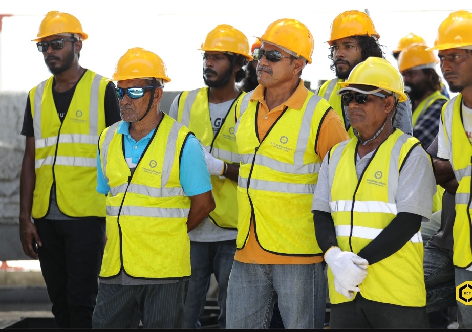 އާރުޑީސީއަށް 100 މުވައްޒަފުން ހޯދަނީ، މުސާރަ 10000ރ އަށްވުރެ ބޮޑު