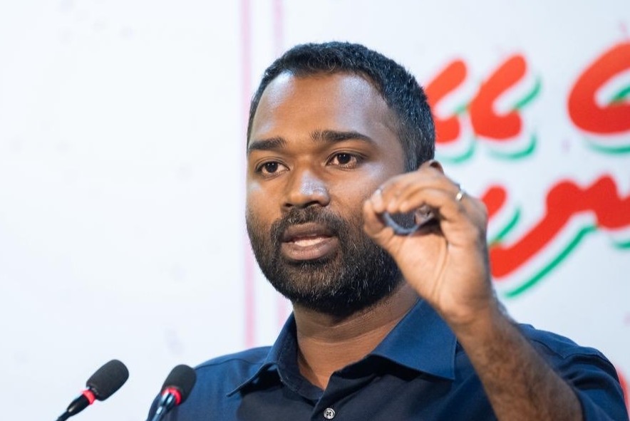 ގަލޮޅު ދެކުނު ދާއިރާގެ މެންބަރު މީކާއިލް ނަސީމް