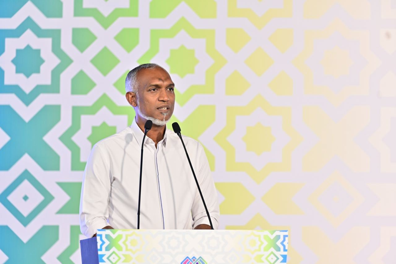 ދެން ފެނިގެންދާނީ ހަގީގީ މާނައިގައި ލާމަރުކަޒީ ނިޒާމު ޗެމްޕިއަން ކުރެވިގެންދާނެ ސަރުކާރެއް: މުޢިއްޒު