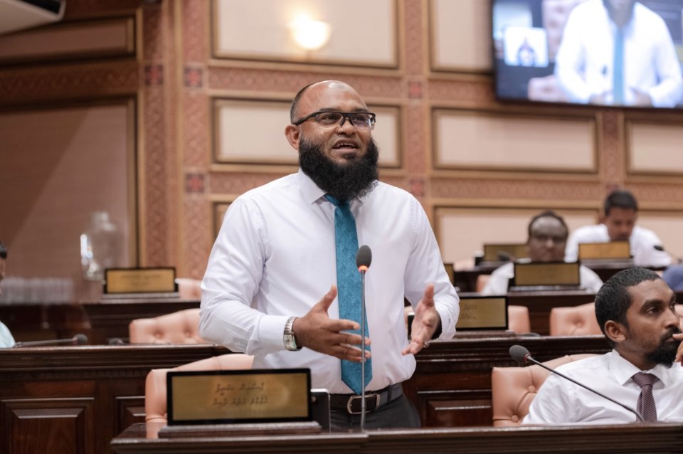 ގެދޮރުވެރިކަމުގެ ކޮމިޓީގެ އާ މުގައްރިރަކީ ހުސައިން ޝަރީފް؛ ވިދާލުވީ މަސައްކަތްތައް އަވަސް ކުރައްވާނެ ކަމަށް