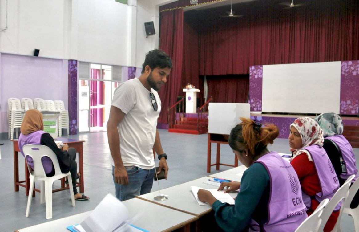 ގުރައިދޫ ބައި-އިލެކްޝަންސް: 80 އިންސައްތަ މީހުން ވޯޓްލާފައިވޭ، ވޯޓް ގުނުން ކުރިއަށް!