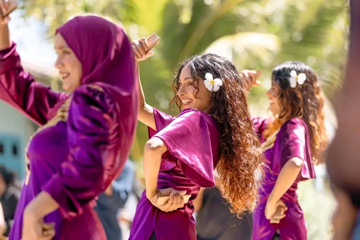 ކަމަދޫ އީދު ހަރަކާތްތަކުން ޒާރާގެ ފަރި ނެށުމެއް