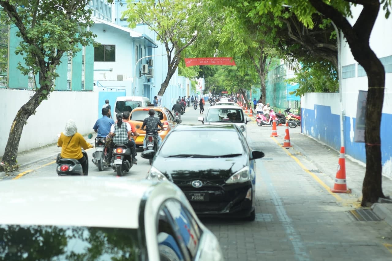 ވެހިކަލްތަކުގެ ރަޖިސްޓްރީ ބާތިލްކުރުން މަޑުޖައްސާލަން އަމުރުކޮށްފި