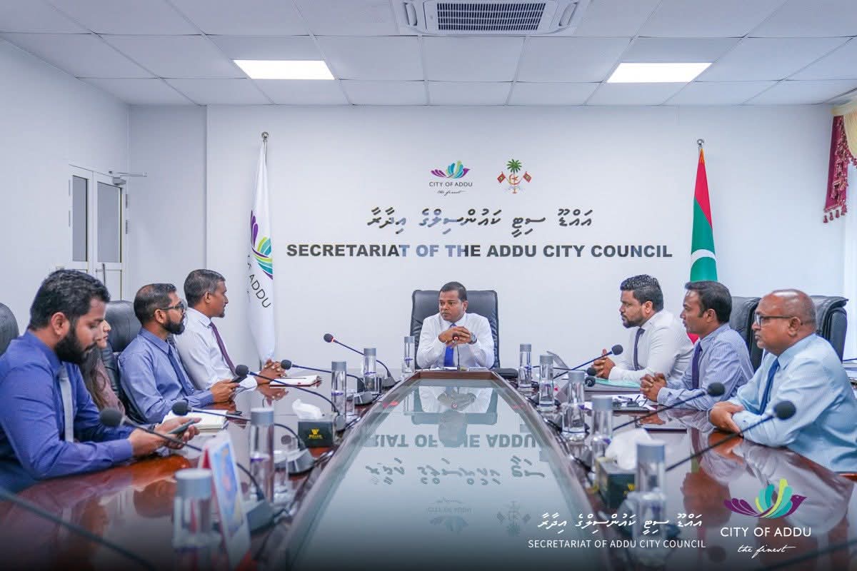 އައްޑޫގެ ސިއްހީ ދާއިރާ ތަރައްގީ ކުރުމަށް ސިޓީ ކައުންސިލާއި އޭއީއެޗްގެ އައު ސީއީއޯ މަޝްވަރާ ކޮށްފި