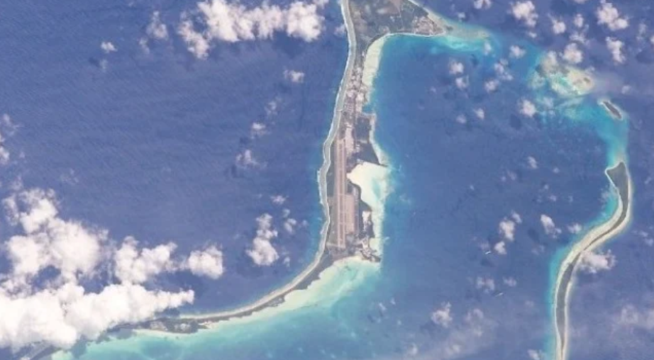 ހޫތީންނަށް ދޭ ހަމަލާތައް ވަރުގަދަކުރަން އެމެެރިކާއިން ފޯޅަވައްސަށް ހަތިޔާރު ޖަމާކުރަނީ