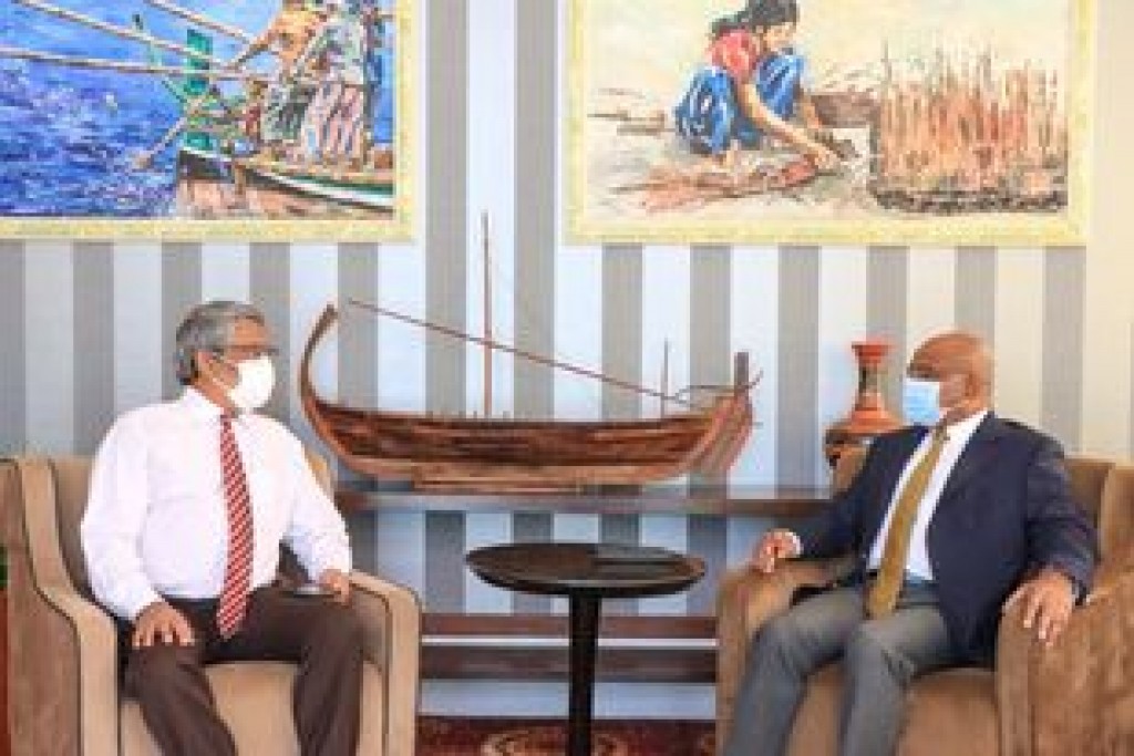 ޝާހިދު އިންޑިއާއަށް