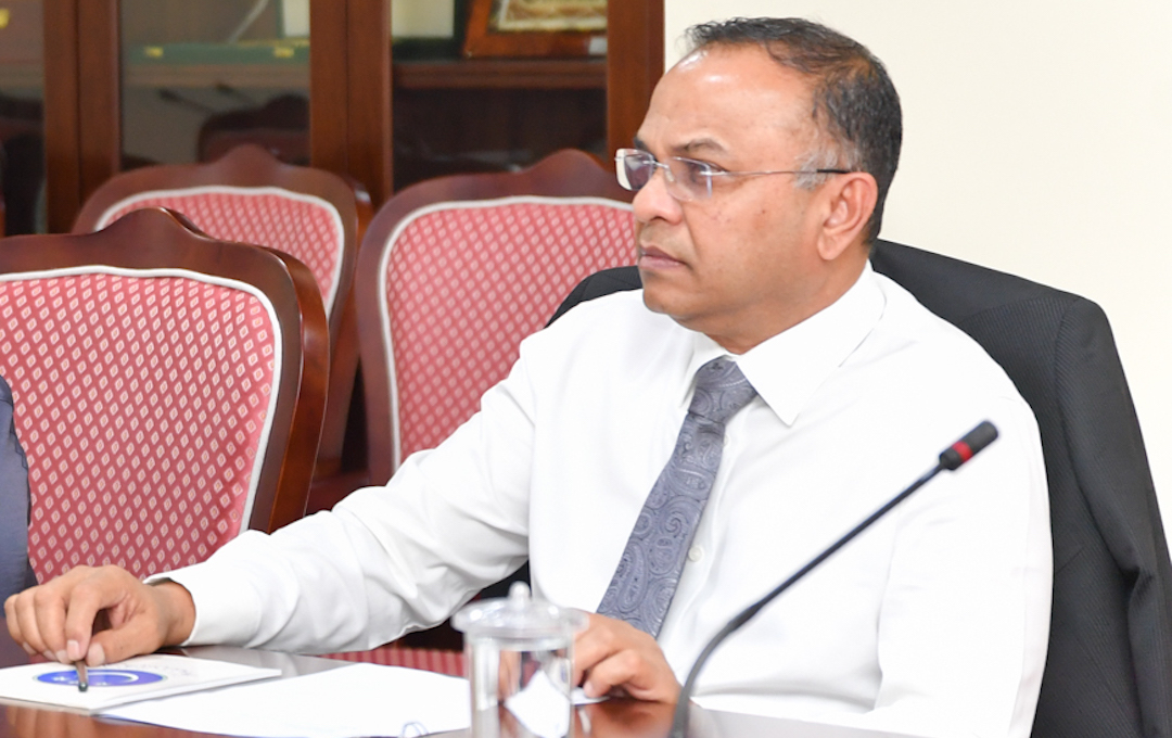 މުސާރަބޮޑުވެގެން ނަޒާޙަތްތެރިވާނަމަ ކުރީގެ ނާއިބުރައީސުން ނަޒާޙަތްތެރިވީސް: އަނދުން ޙުސައިން