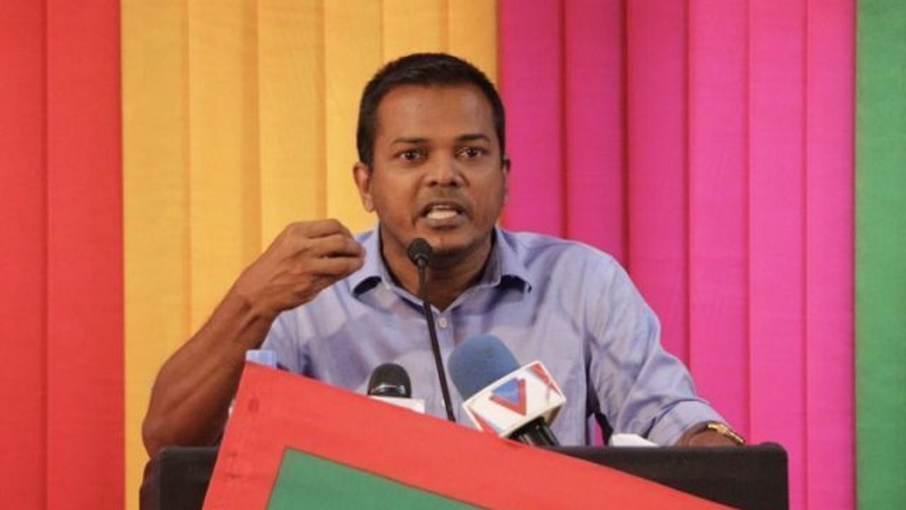 ރާއްޖޭގައި އޮތް އެންމެބޮޑު މައްސަލައަކީ ސިޔާސީ ފިތުނަވެރި ދޮގުވާހަކަ: ޢަލީ ނިޒާރު