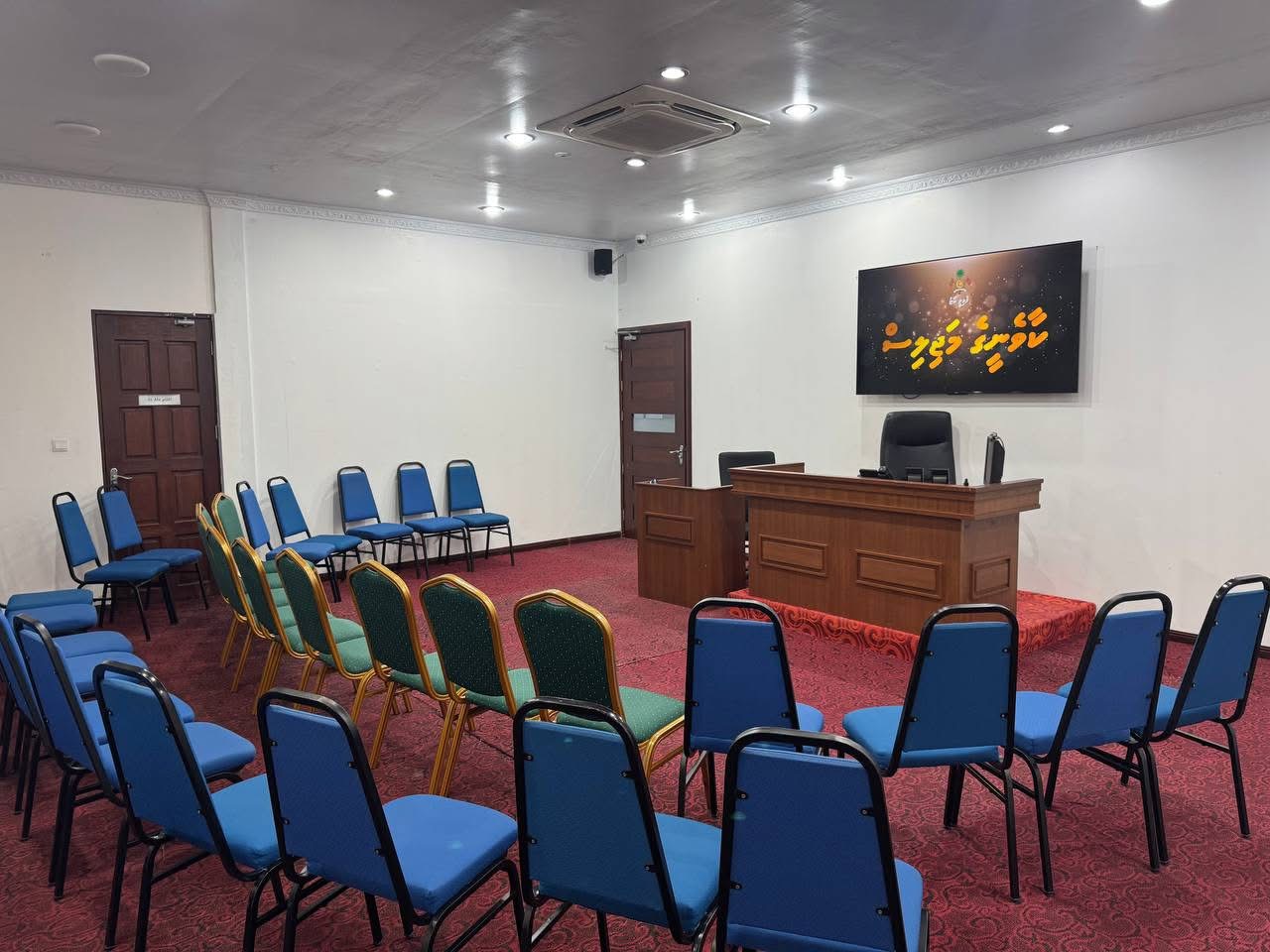 އަލަތު ކައިވެނީގެ ވަލީމާ މާލޭގައި ހިލޭ ބާއްވާނެ ޖާގަ ހަމަޖައްސައިދިނުމަށް ކައުންސިލުގައި މަޝްވަރާކޮށްފި