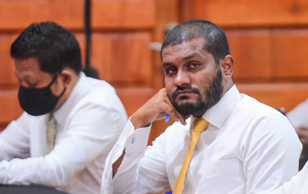 ދަތުރުފަތުރުގެ ނިޒާމް ސަބްސިޑައިޒް ކުރަން ދައުލަތުގެ އާމްދަނީ އިތުރުކުރަންޖެހޭ: ޝިފާއު