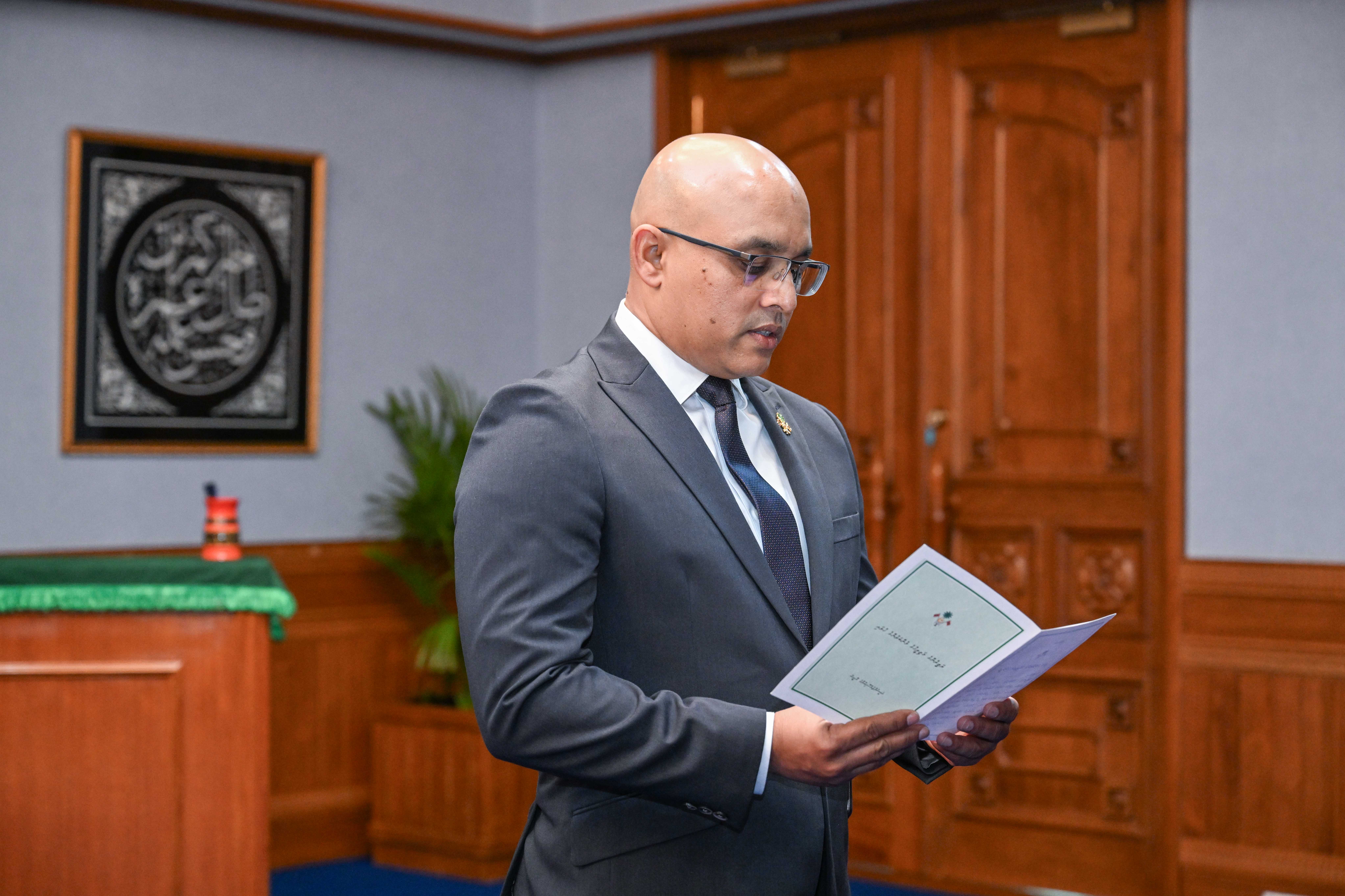 މާލީ ވަޒީރު ޙަސަން ޒަރީރަށް މަޖިލީހުން ރުހުން ދީފި