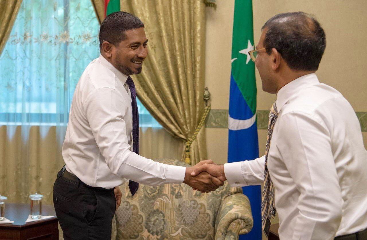 މަހުލޫފް ޑިމޮކްރެޓްސްއަށް: މިއީ ބައެއްގެ ފިތުނައިގައި ނުޖެހި އެންމެން އެއްބައިވާންވީ ވަގުތު!