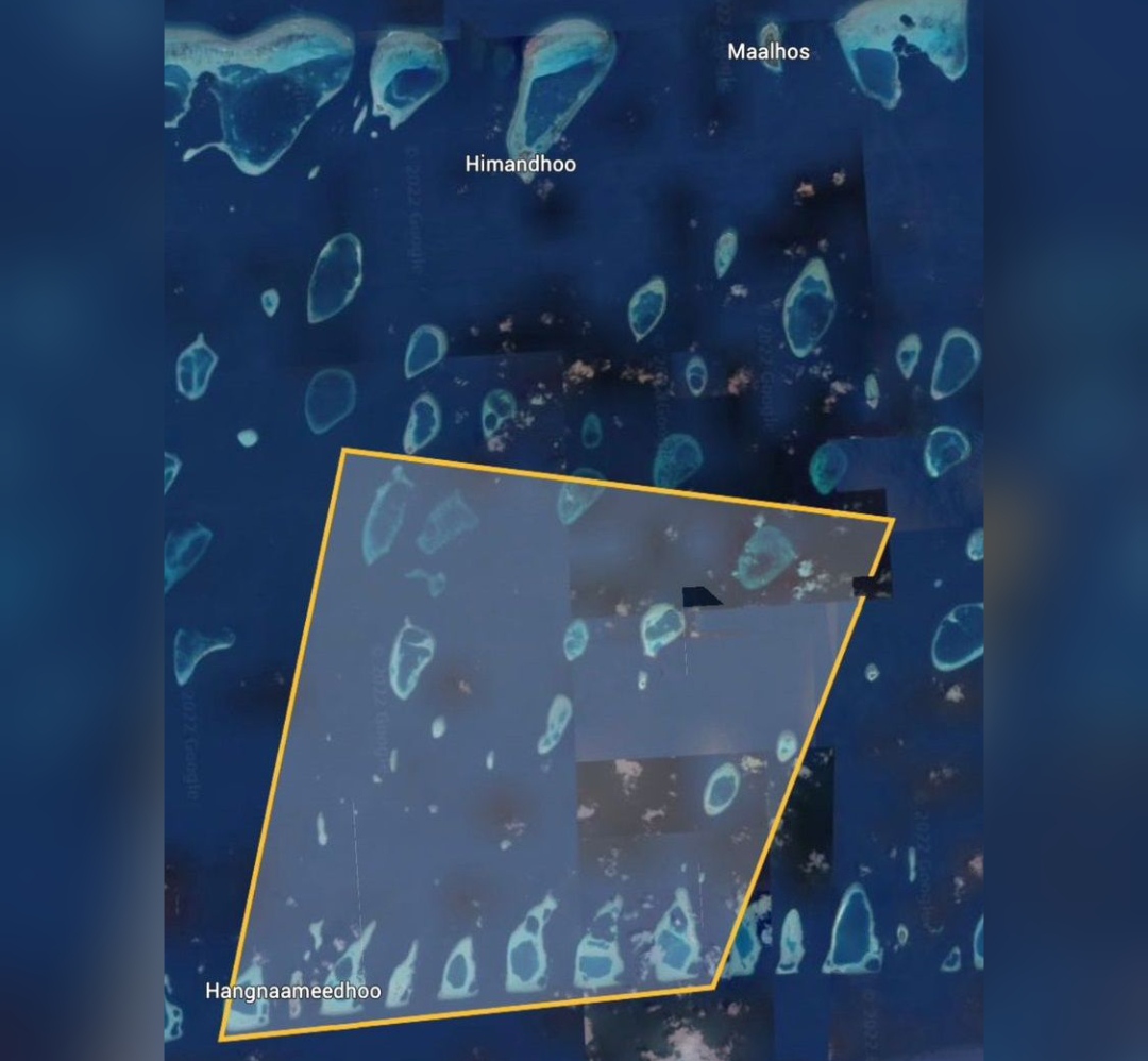 ބަންޑުން ޖަހާލި ލޯންޗުން ގެއްލުނު މީހާ ހޯދުމަށް 87.6 އަކަ މޭލުގެ ސަރަހައްދެއް ބަލައިފި