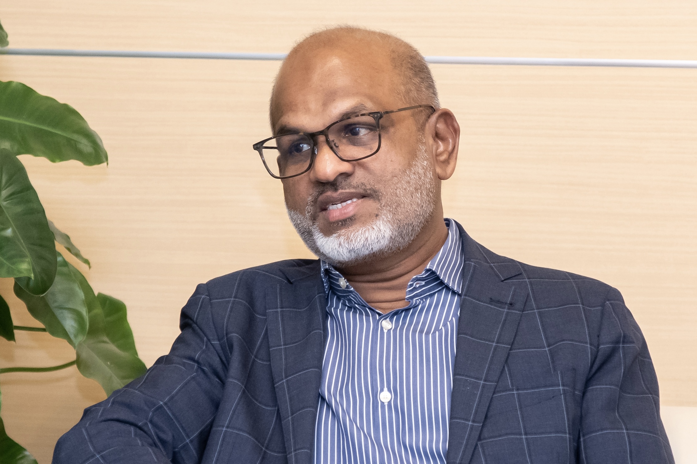 މަޖިލީހަށް އާ ބިލްތަކެއް މިއަދު ލިބިފައިވުމާއެކު މާދަމާގެ ޖަލްސާ އޮންނާނެ: ނާޒިމް