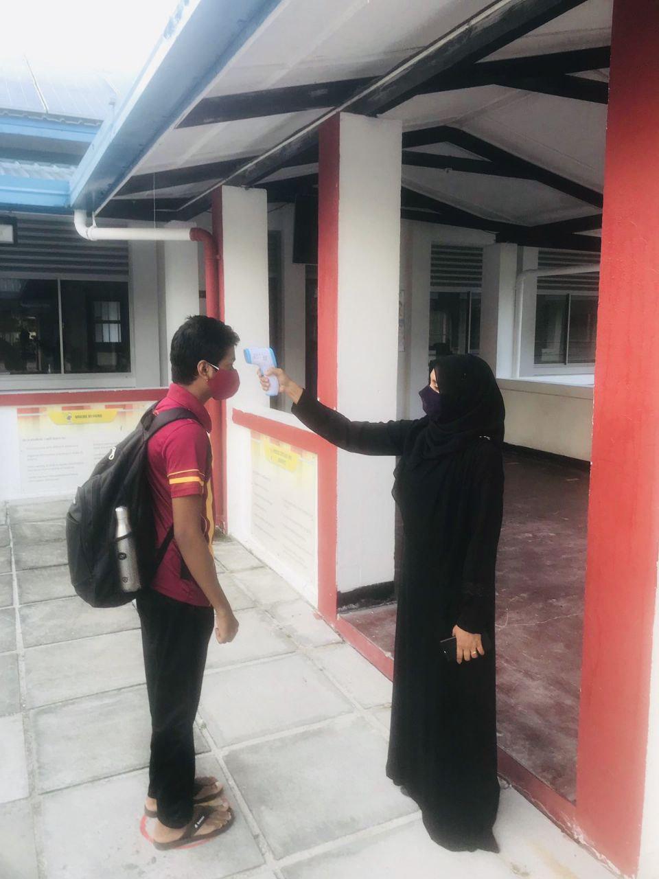 ކޮވިޑް-19:ކޭސްތައް އިތުރުވާނަމަ އޮގަސްޓުގައި ސްކޫލުތަކެއް ނުހުޅުވޭނެ: އަމީން