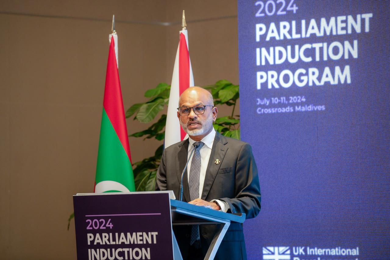 ވެރިކަން ކުރުމުގެ ވައްޓަފާޅިއާމެދު އަލުން ވިސްނައި ކަންކަން އިސްލާހުކުރަންޖެހޭ: ނާޒިމް