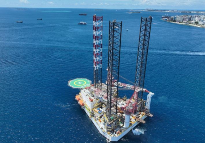 އެފްކޮންސް ކުންފުނި ވިއްކާލަނީ