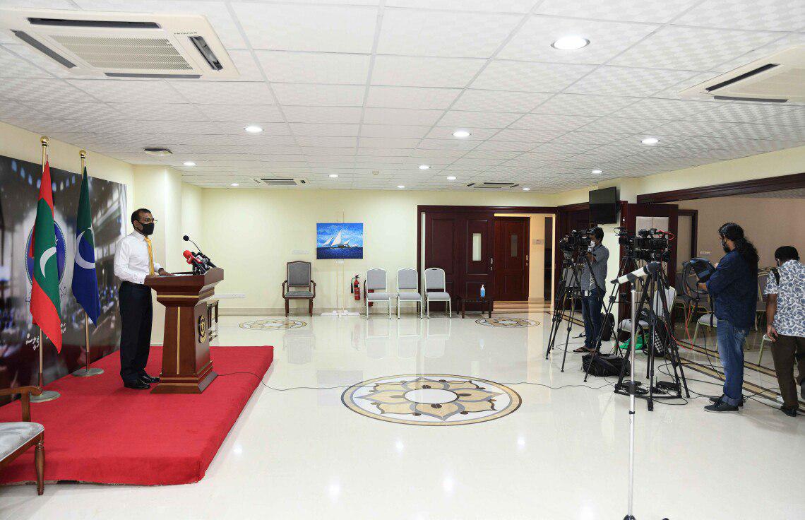 ރައީސް ނަޝީދު މިހާރު ވިދާޅުވަނީ ވެރިކަން ނިމުނީ ބަޣާވާތަކުންކަން ނިއްމާނީ މަޖިލީހުން ކަމަށް