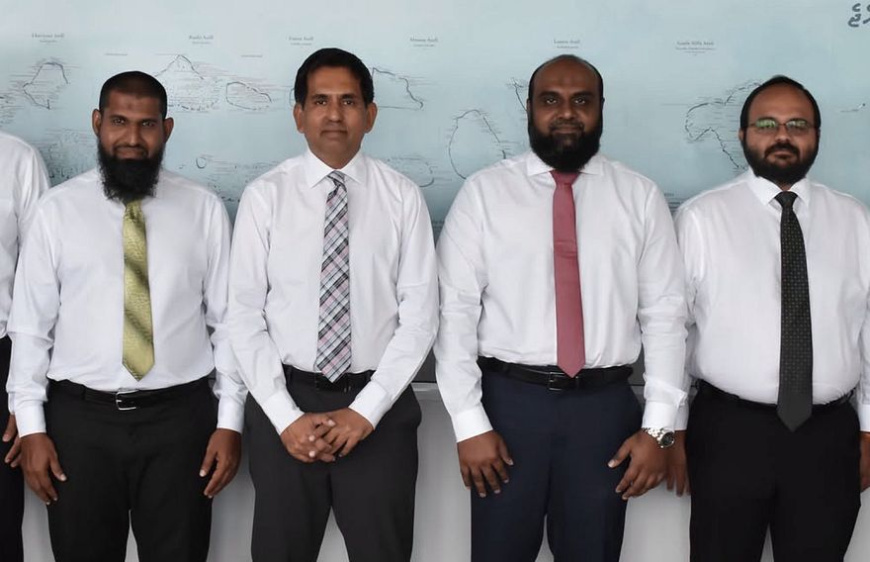 "ޕާލް ރެސިޑެންސީ" އާ ގުޅޭ މައުލޫމާތު ހޯދުމަށް އަދާލަތު ޕާޓީން އިކޮނޮމިކް މިނިސްޓަރާ ބައްދަލުކޮށްފި