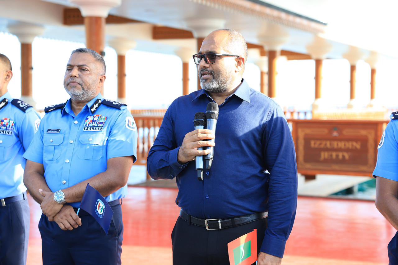 ފުލުހުންގެ މުއައްސަސާ ބަދަލުކުރަނީ ރައްޔިތުން އެދޭފަދަ އޯގާތެރި ޚިދުމަތެއް ދޭ ތަނަކަށް: ހޯމް މިނިސްޓަރު