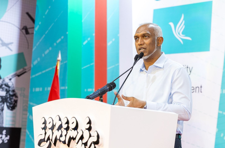 ކައުންސިލްތަކުން ހުރަސްއެޅިޔަސް ރައްޔިތުންނަށް ކޮށްދޭންޖެހޭ ކަންތައްތައް ސަރުކާރުން ކޮށްދޭނެ: ރައީސް