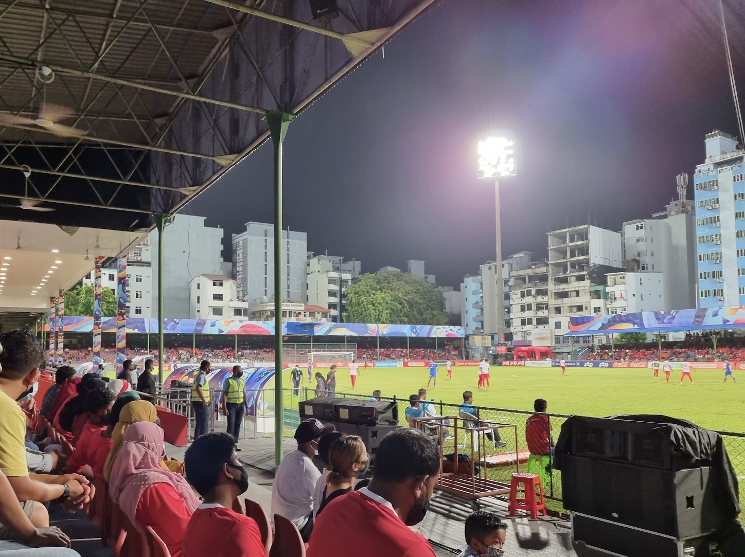 ނަމާދު ވަގުތުތަކުގައި ކުޅިވަރު ހަރަކާތްތައް 20 މިނެޓަށް މެދުކަނޑާލަން އަންގައިފި