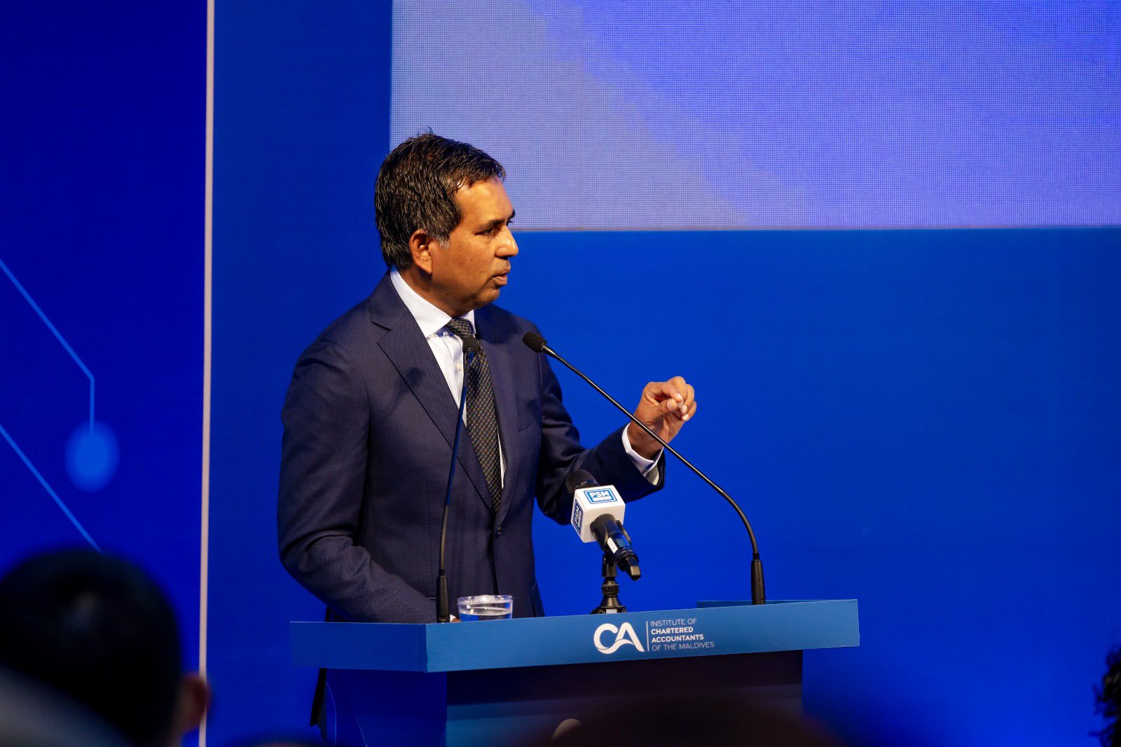 މާލީ އަދި އެކައުންޓިންގ ދާއިރާ ކުރިއެރުވުމަށް ސަރުކާރުން ވަރަށް ބޮޑު އިސްކަމެއްދޭ: ސައީދު