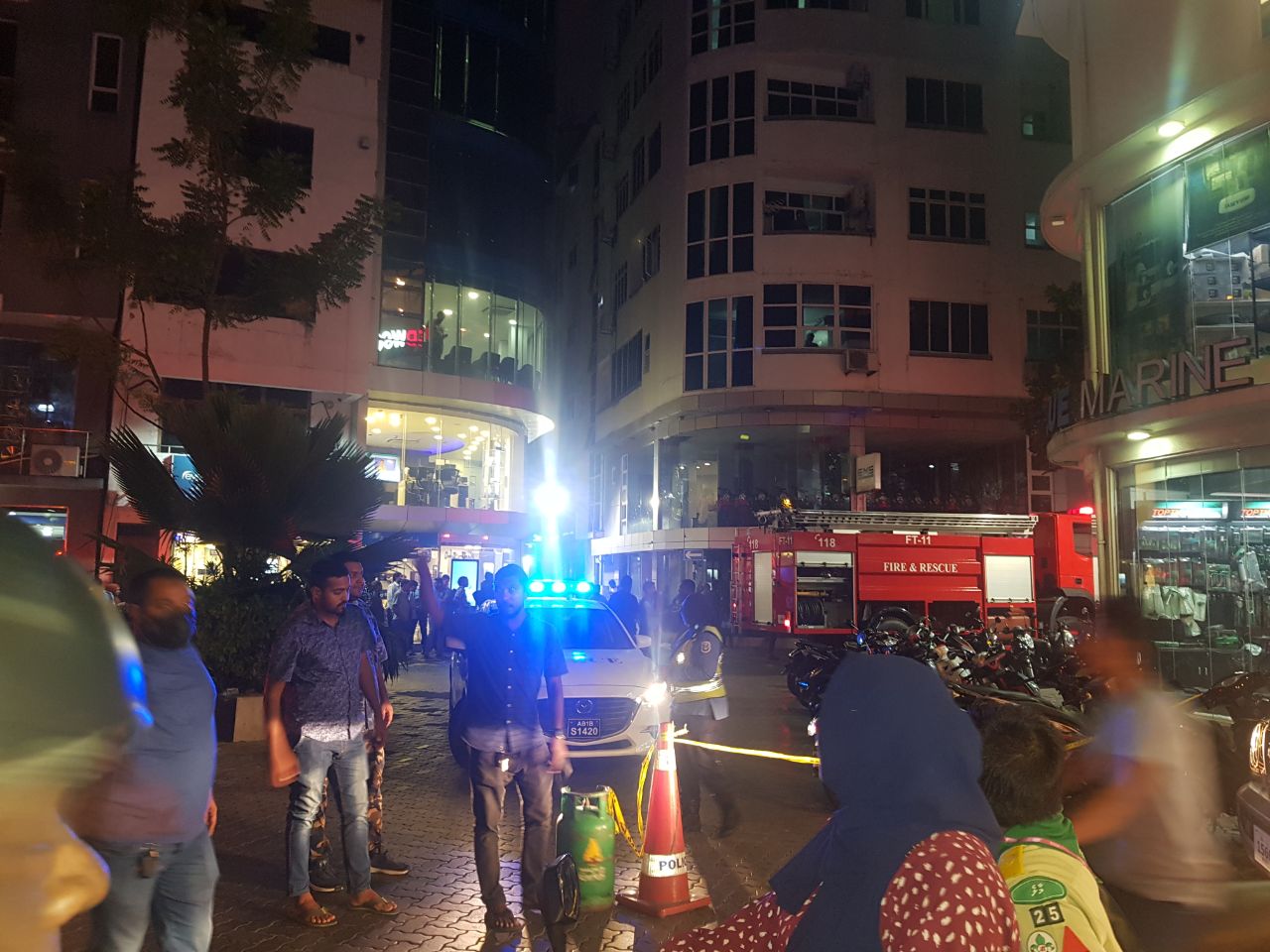 އިވްނިންގް ކެފޭގައި ރޯވި އަލިފާން ކޮންޓްރޯލް ކޮށްފި؛ ނާއިބު ރައީސް އެސަރަހައްދުގައި