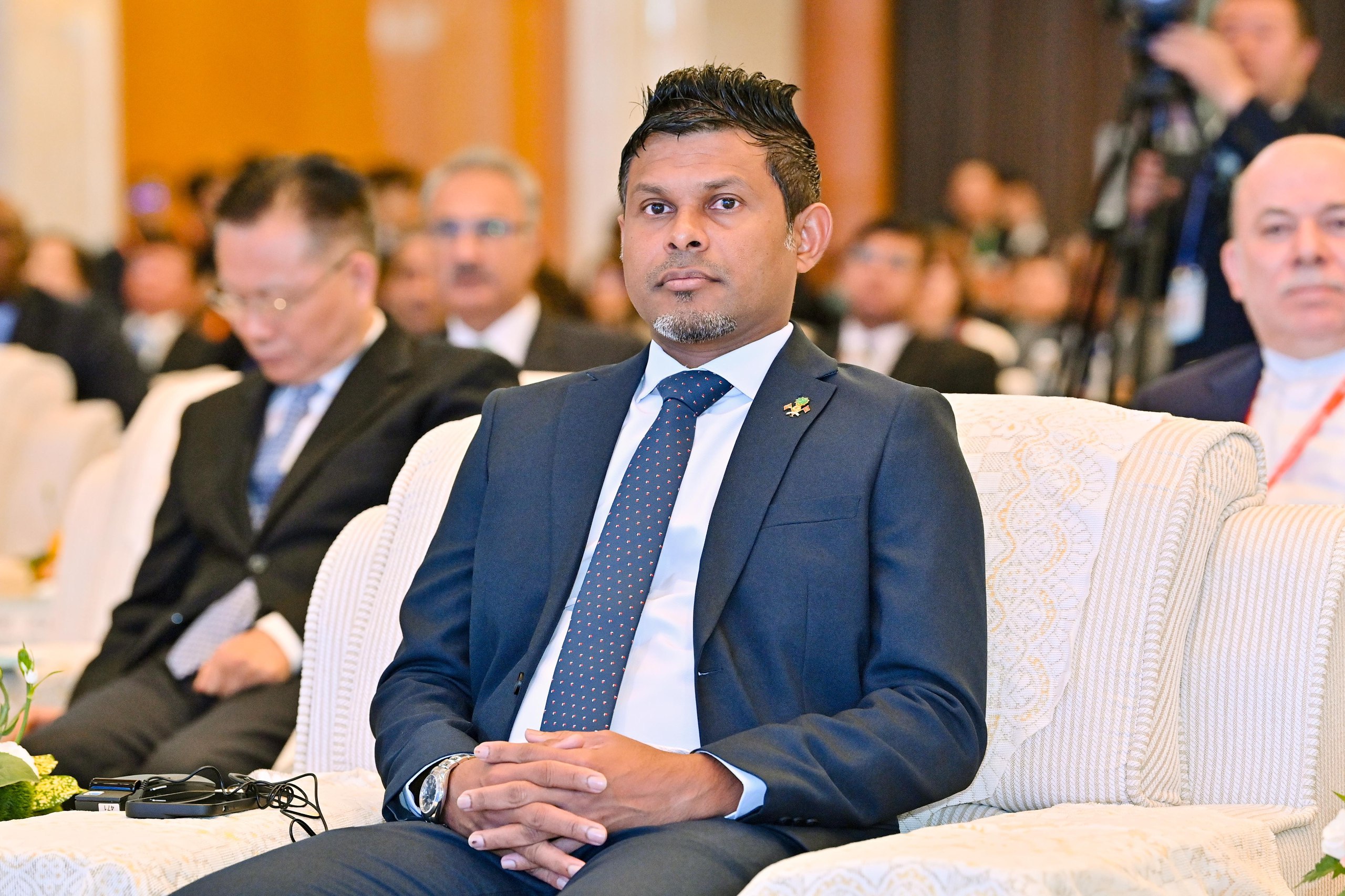 ނާއިބު ރައީސްގެ މޮންޓެނީގްރޯގެ ދަތުރުފުޅަށް ހަ ލައްކައެއްހާ ރުފިޔާ