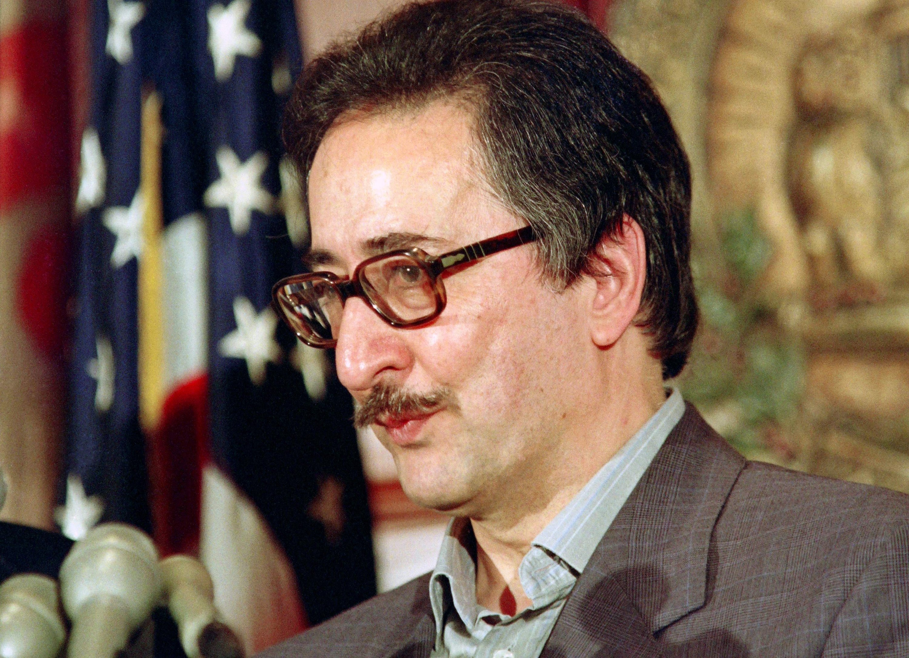 އީރާނުގެ ފުރަތަމަ ރައީސް އަވަހާރަވެއްޖެ