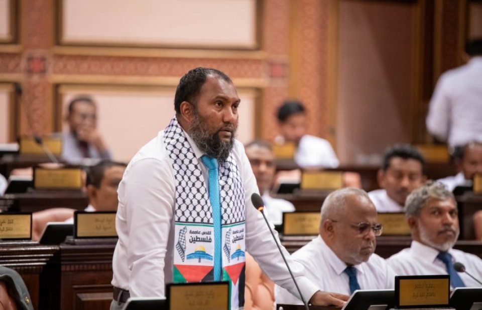 ކަނީވެސް ބޮނީވެސް ޑިޖިޓަލްކޮށް؛ އީ-ވޯޓިންގ ނިޒާމަށް ނުދާންވީ ސަބަބެއް ނެތް: މެންބަރު ޖަނާބު