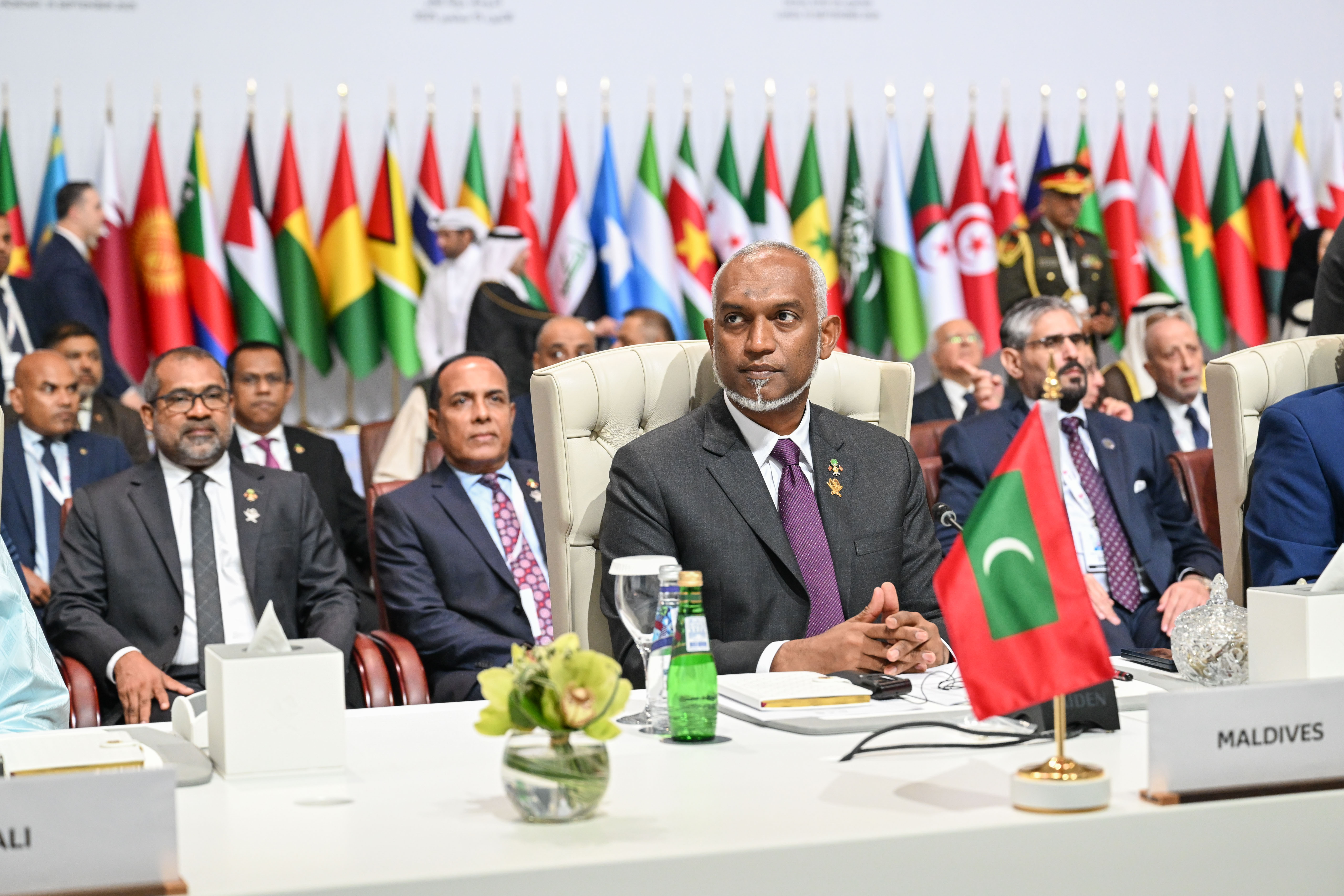 ޚާރިޖީ ގުޅުންތަކަށް ބުރޫއަރާ ފަދަ ވާހަކަ ނުދެއްކުމަށް ފޮރިން މިނިސްޓްރީން އިލްތިމާސްކޮށްފި