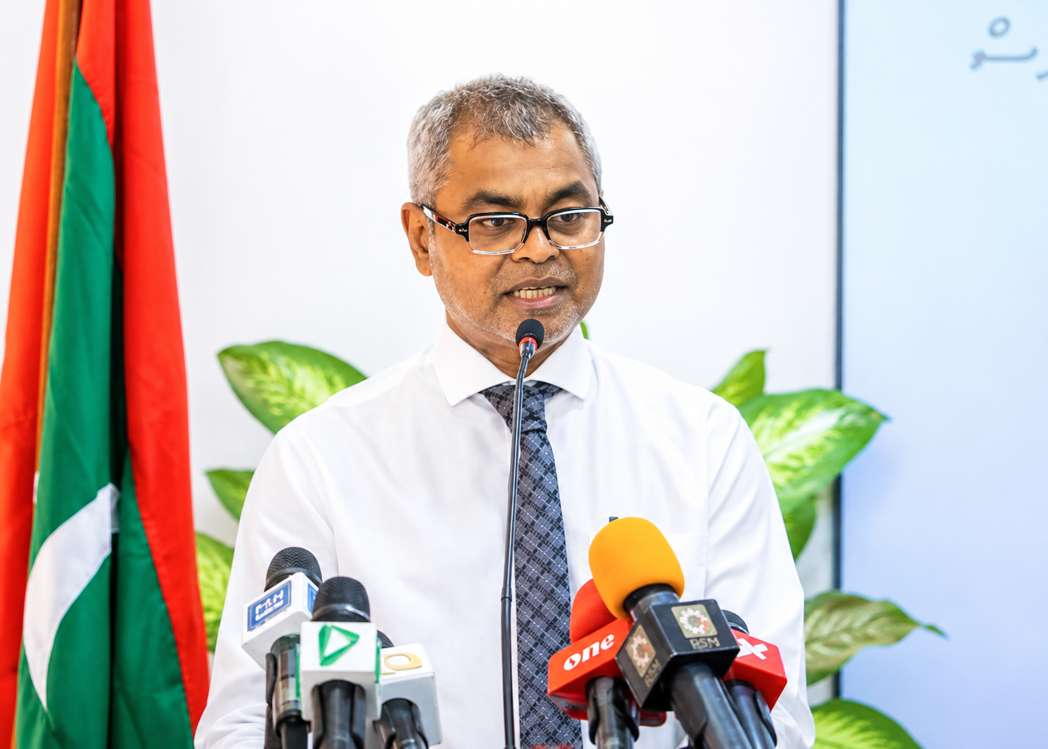 އައިރީނާގެ ދާއިމީ މަންދޫބަކަށް ޠާރިޤު އައްޔަންކުރަން މަޖިލީހަށް ފޮނުއްވައިފި