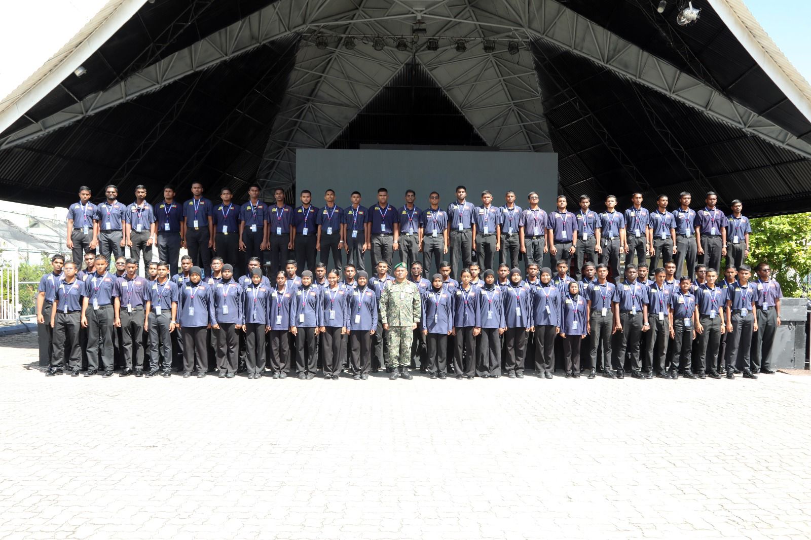 ވަޠަނީ ޚިދުމަތުގެ ފަންނީ ތަމްރީނަށް 77 ޒުވާނުން ކިހާދޫއަށް ފުރައިފި