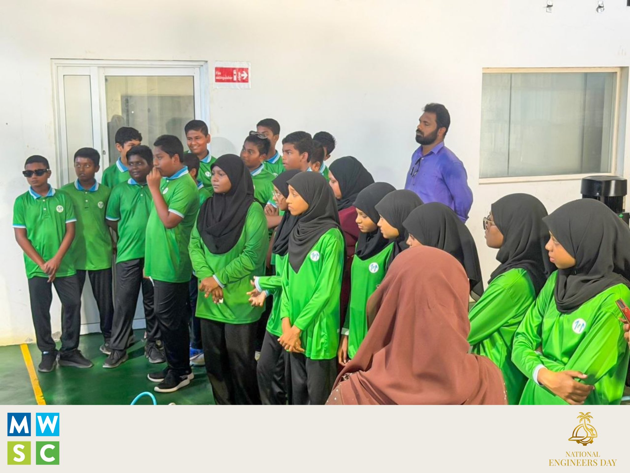 އެމްޑަބްލިއުއެސްސީގެ މަސައްކަތްތައް ދަރިވަރުންނަށް ދައްކާލުމުގެ ތެރެއިން، ފޮޓޯ: އެމްޑަބްލިއުއެސްސީ