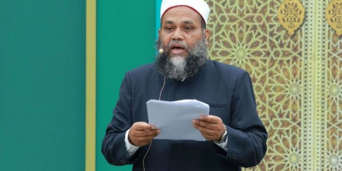 ޝައިހް ލަތީފް، ދޮން ބިލެތަށް؛ އިމާމުންނަށް ފާޑުކިޔަނީ އުޑެއް ބުޑެއް ނުދަންނަ ޖާހިލުން