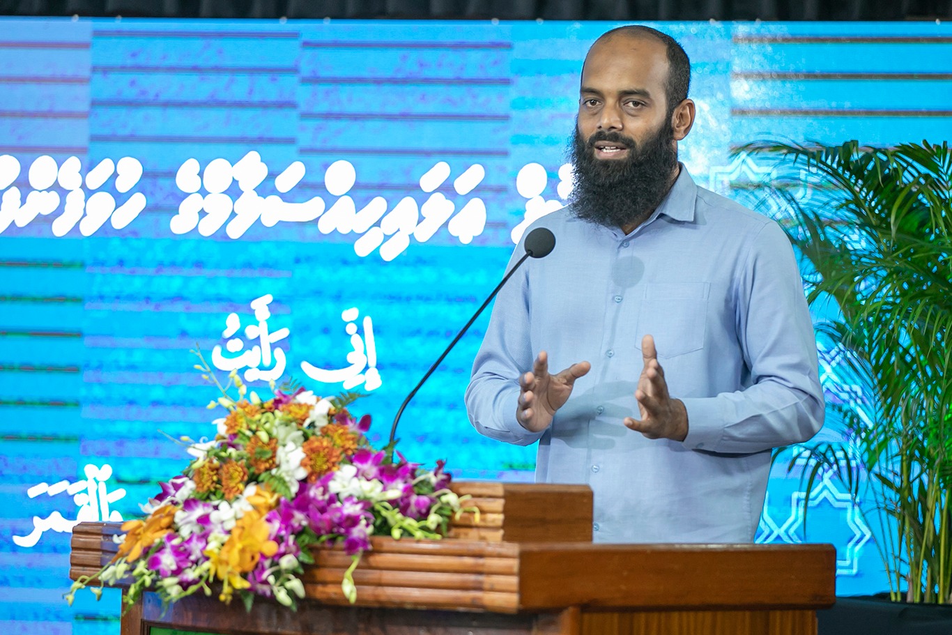 ކުޑަކުދިންނަށް ކީރިތި ޤުރުއާނުގައިވާ ރިވެތި ވާހަކަތައް ކިޔައިދިނުން މުހިންމު: އުސްތާޛު އަނީލް