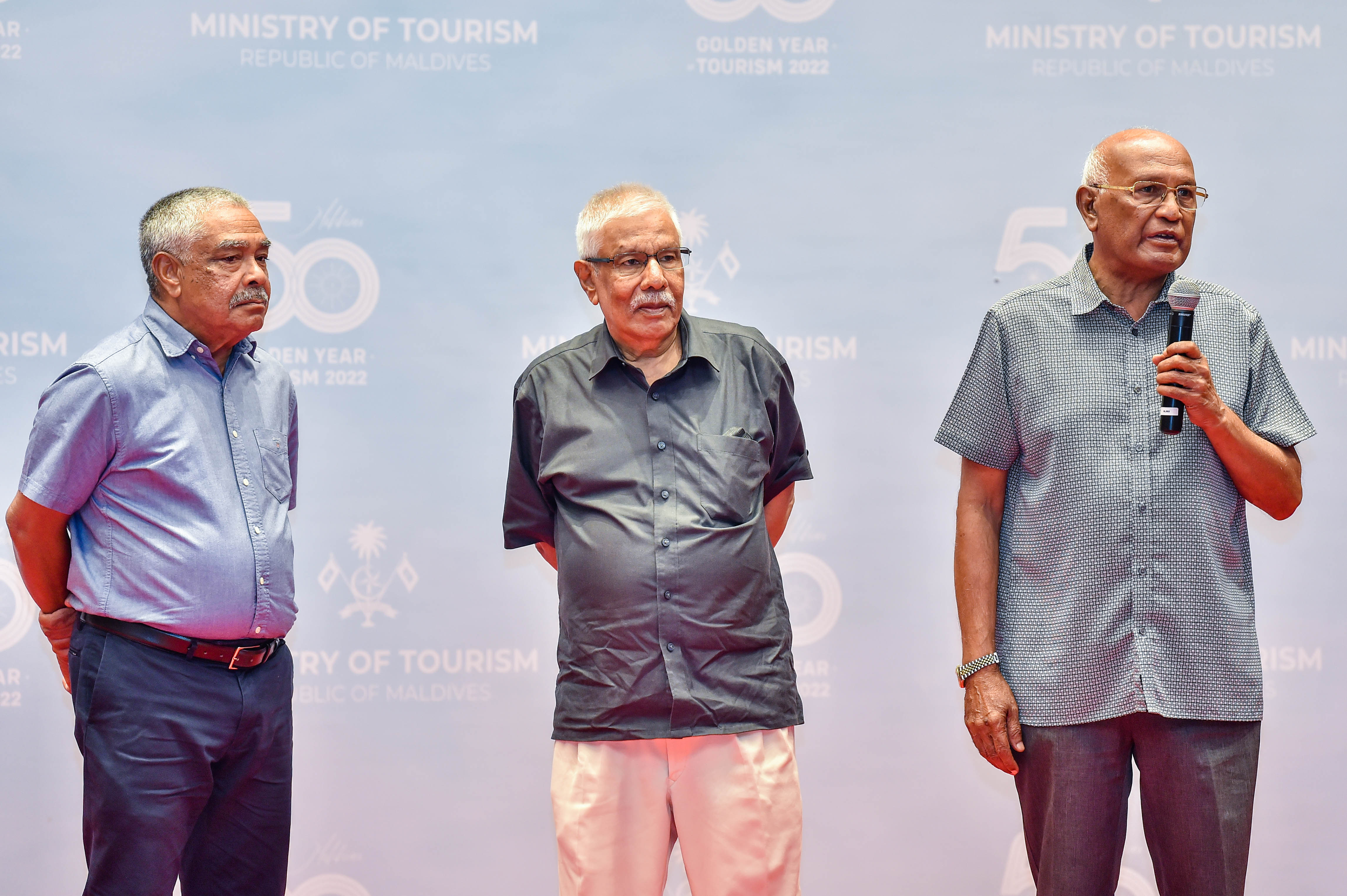 ފަތުރުވެރިކަމުގެ ބާނީންގެ ތައުރީފް ރައީސް ސާލިހުގެ ސަރުކާރަށް