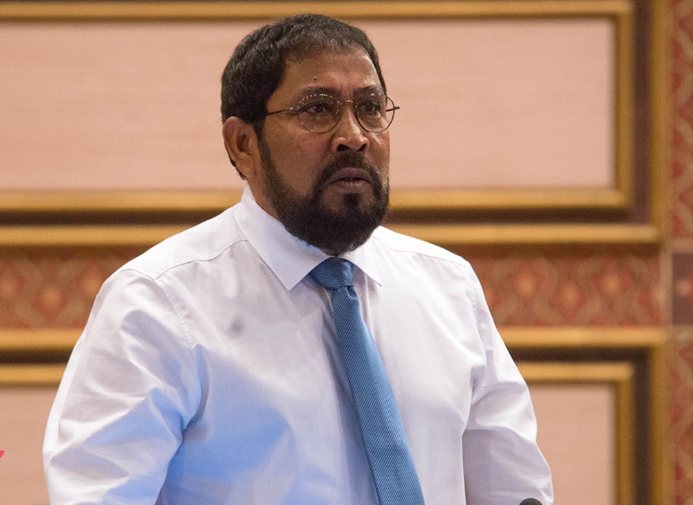 މަސްތުވާތަކެތި އެތެރެކުރާ ބިދޭސީން ދޫކޮށްލުމަކީ ގާނޫނާއި ހިލާފުކަމެއް: ގާސިމް