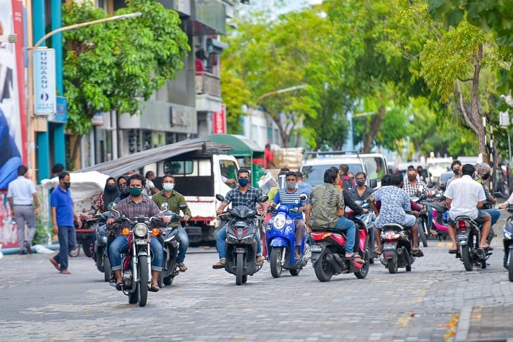 މައުމޫންގެ ވެރިކަން ނިމުނުތާ 12 އަހަރު، އަދިވެސް މިދުއްވަނީ މައުމޫން އެޅި ގާތަކުގެ މަތީގަ: އާއްޓެ