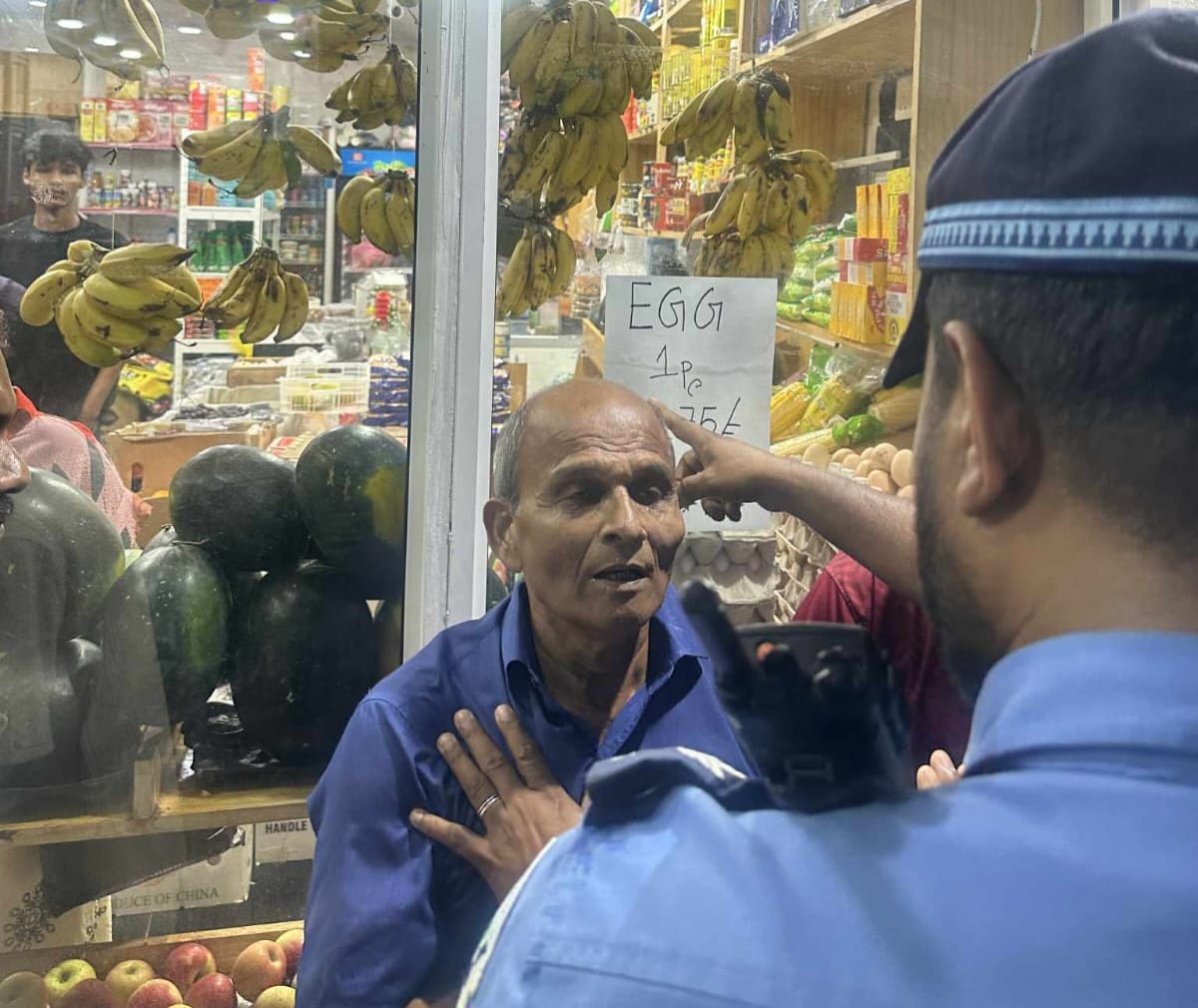 މާލޭގައި 66 އަހަރުގެ ދިވެހި އަންހެނެއްގެ އަތުން ފޭރުނު މީހަކު ހައްޔަރުކޮށްފި