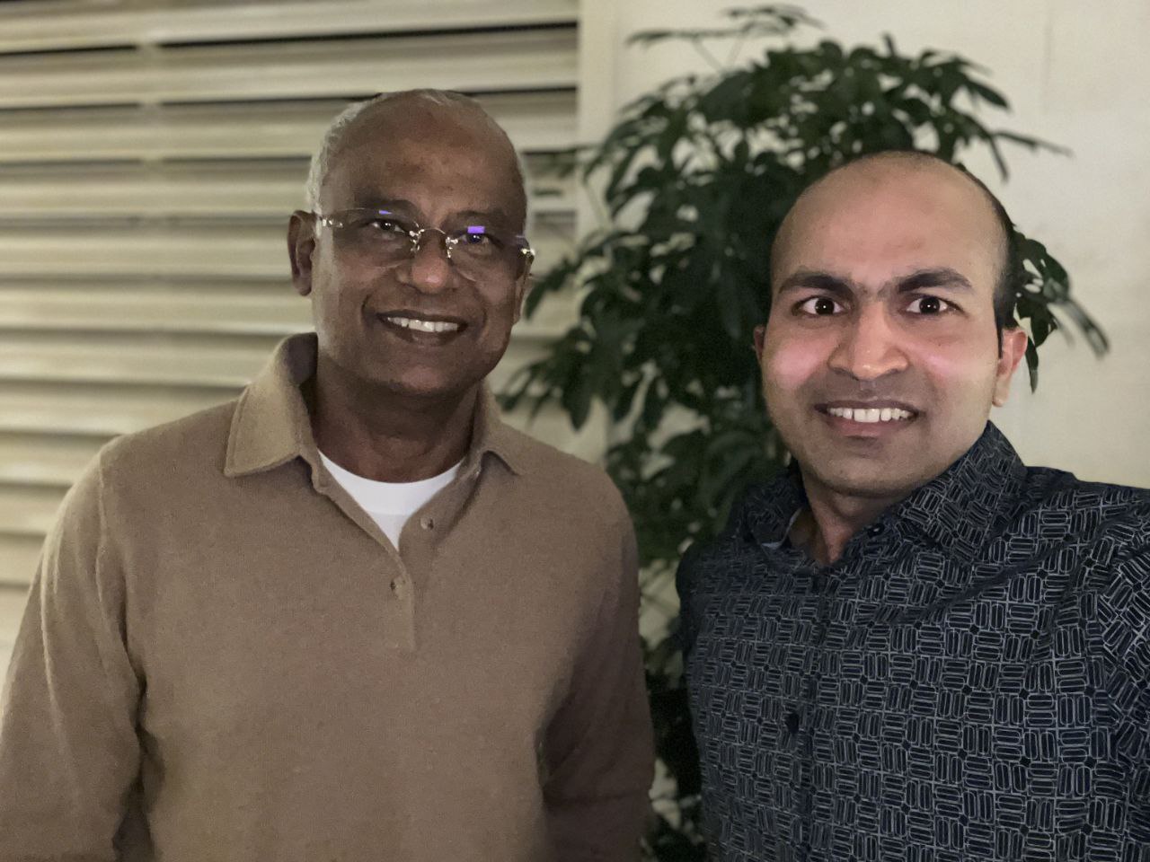 ރައީސްގެ ހާޒިރުގައި މޫސާ އަންވަރު އެމްޑީޕީއާ ގުޅިއްޖެ