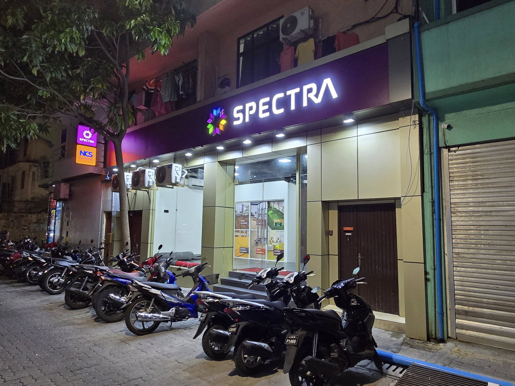 މާފަންނުގައި ސްޕެކްޓްރާ ގެ އާ ޝޯރޫމެއް