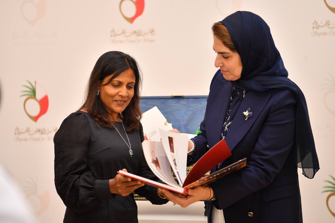 ފަސްޓް ލޭޑީ ފަޒްނާ، ސުޕްރީމް ކައުންސިލް ފޮރ ވިމެންގެ އެސްޖީއާ ބައްދަލުކުރައްވައިފި