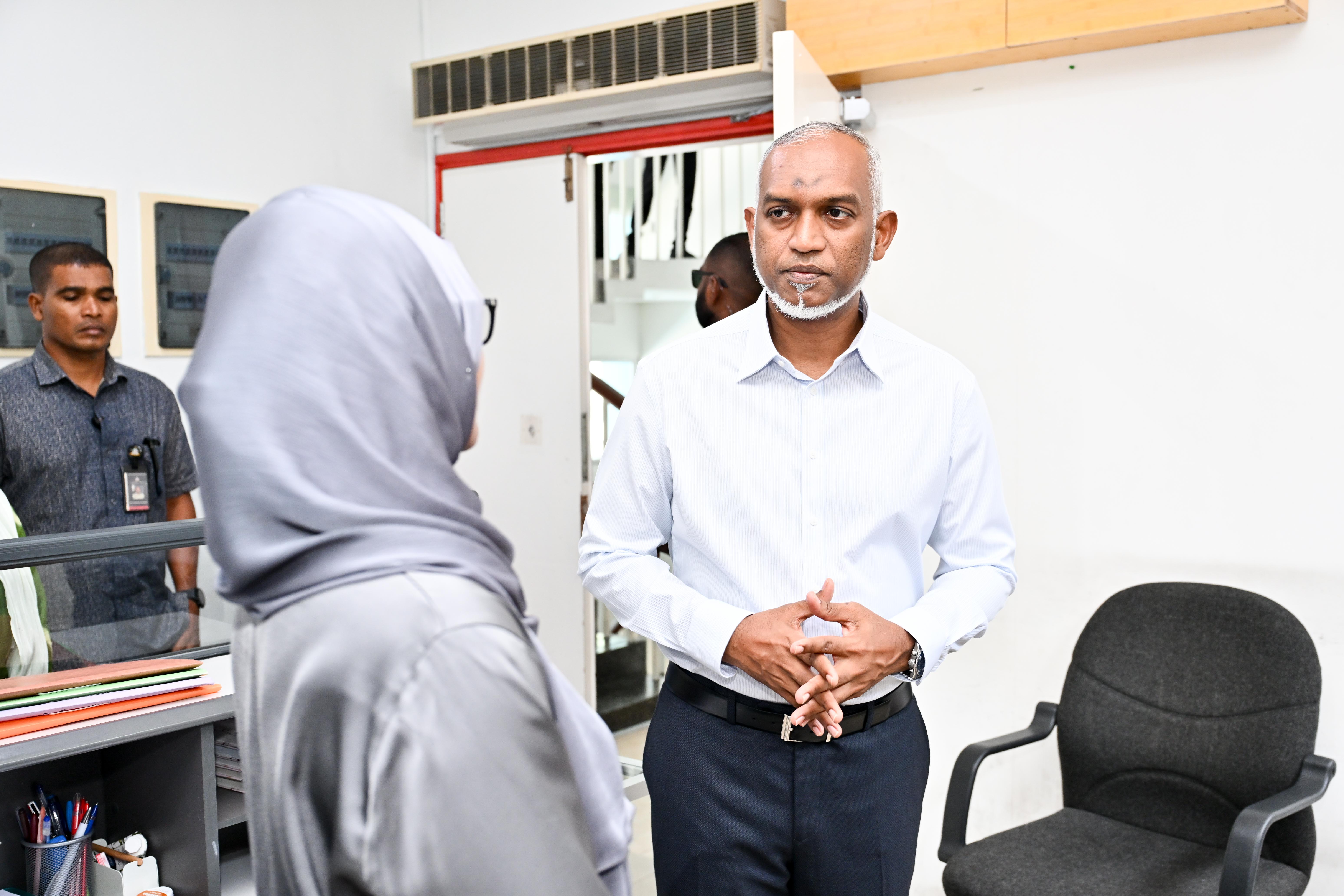 ރައީސްގެ ބޮޑު ތުހުމަތެއް؛ ސިނގިރޭޓް ވިއްކަނީ ސަރުކާރާ އިދިކޮޅު ފިކުރުގެ މީހުން