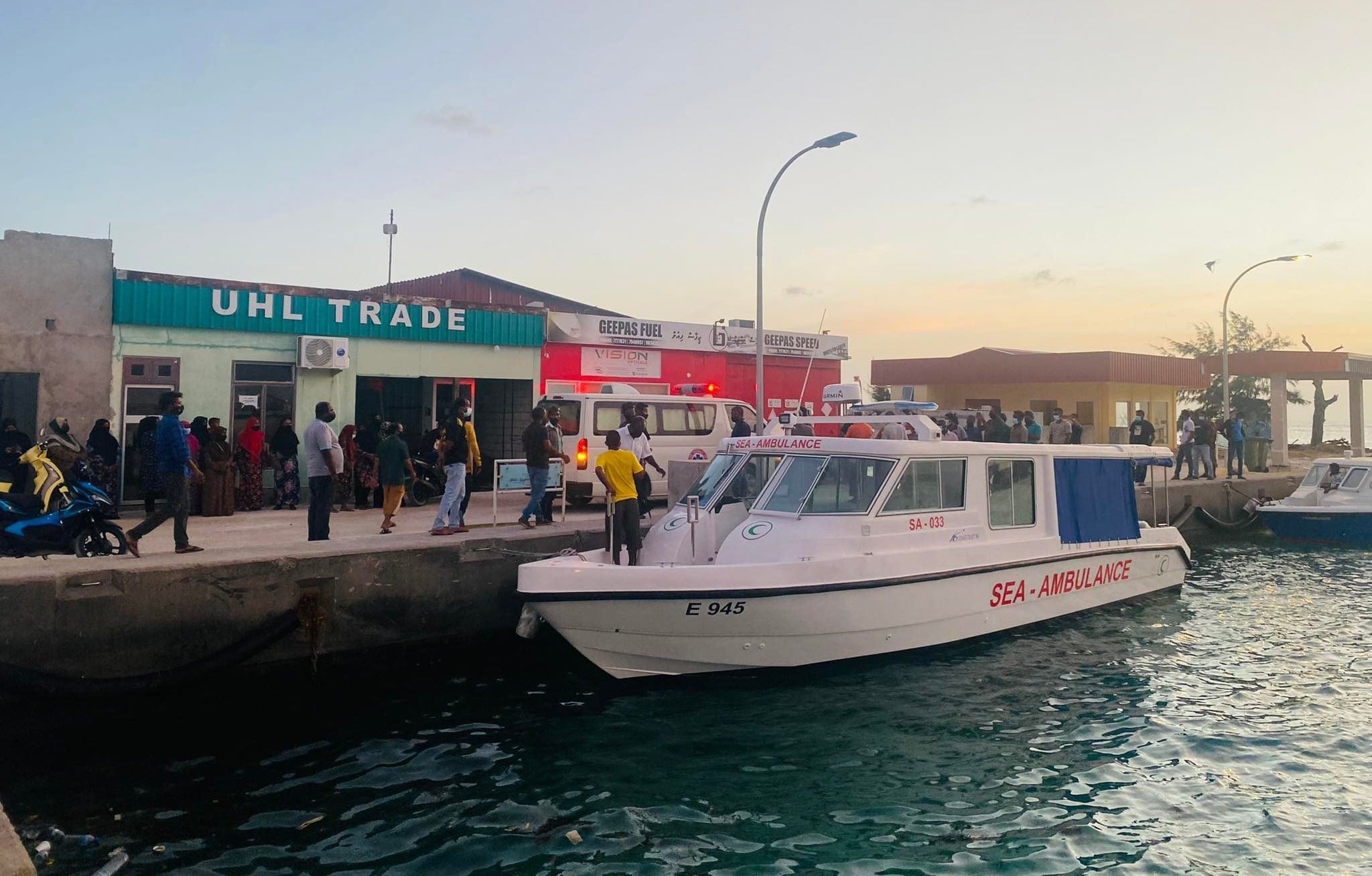 ކޯވިިިިިޑް-19 ސާމްޕަލް އުފުލުމަށް 13 ލޯންޗް ހޯދަނީ