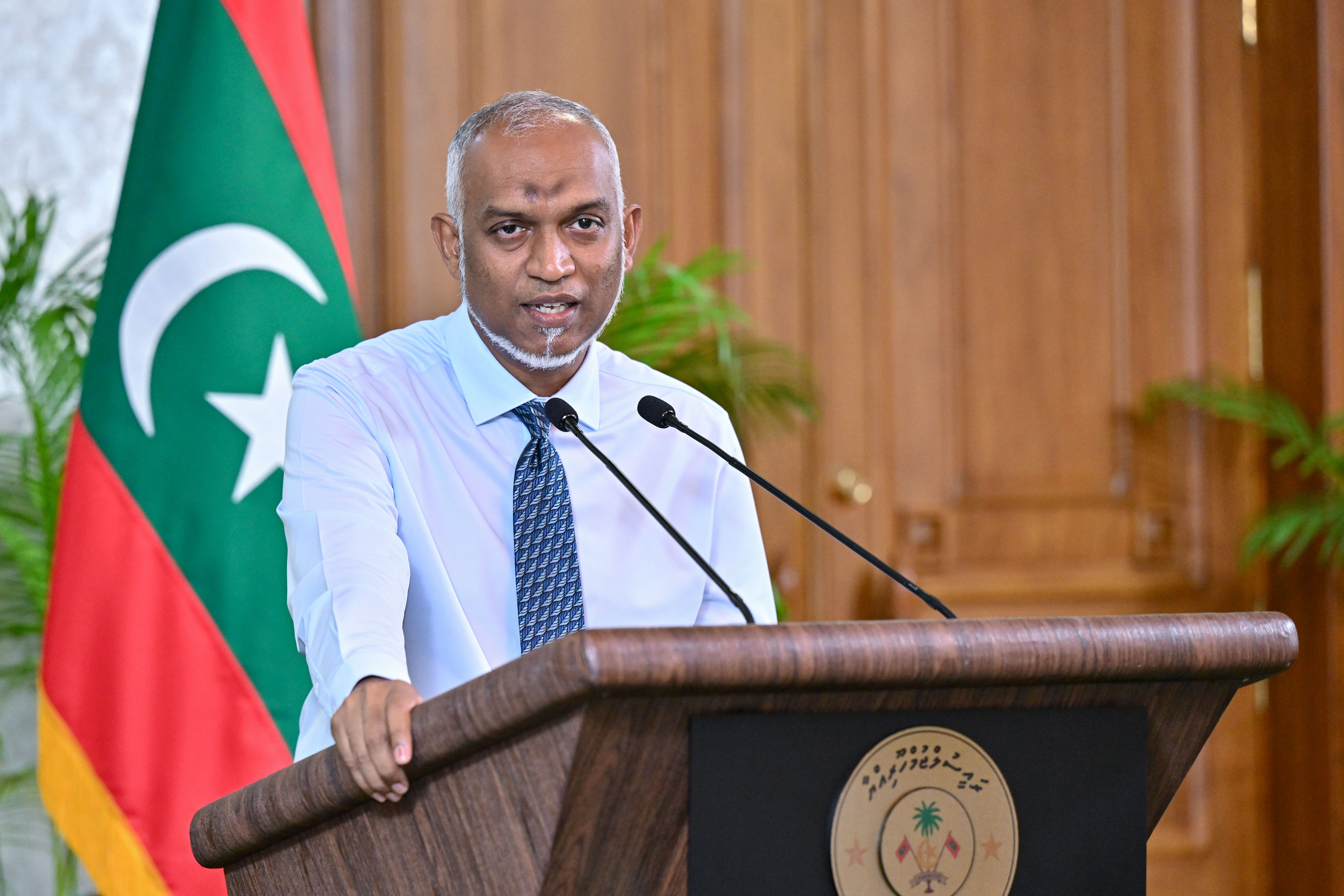 ކޮންމެ ދާއިރާއެއްގައި ބުރައުފުލާ މަސައްކަތްތެރިންގެ އަގު ވަޒަންކުރާނަން، އެއީ ޝަރަފުވެރިން: ރައީސް