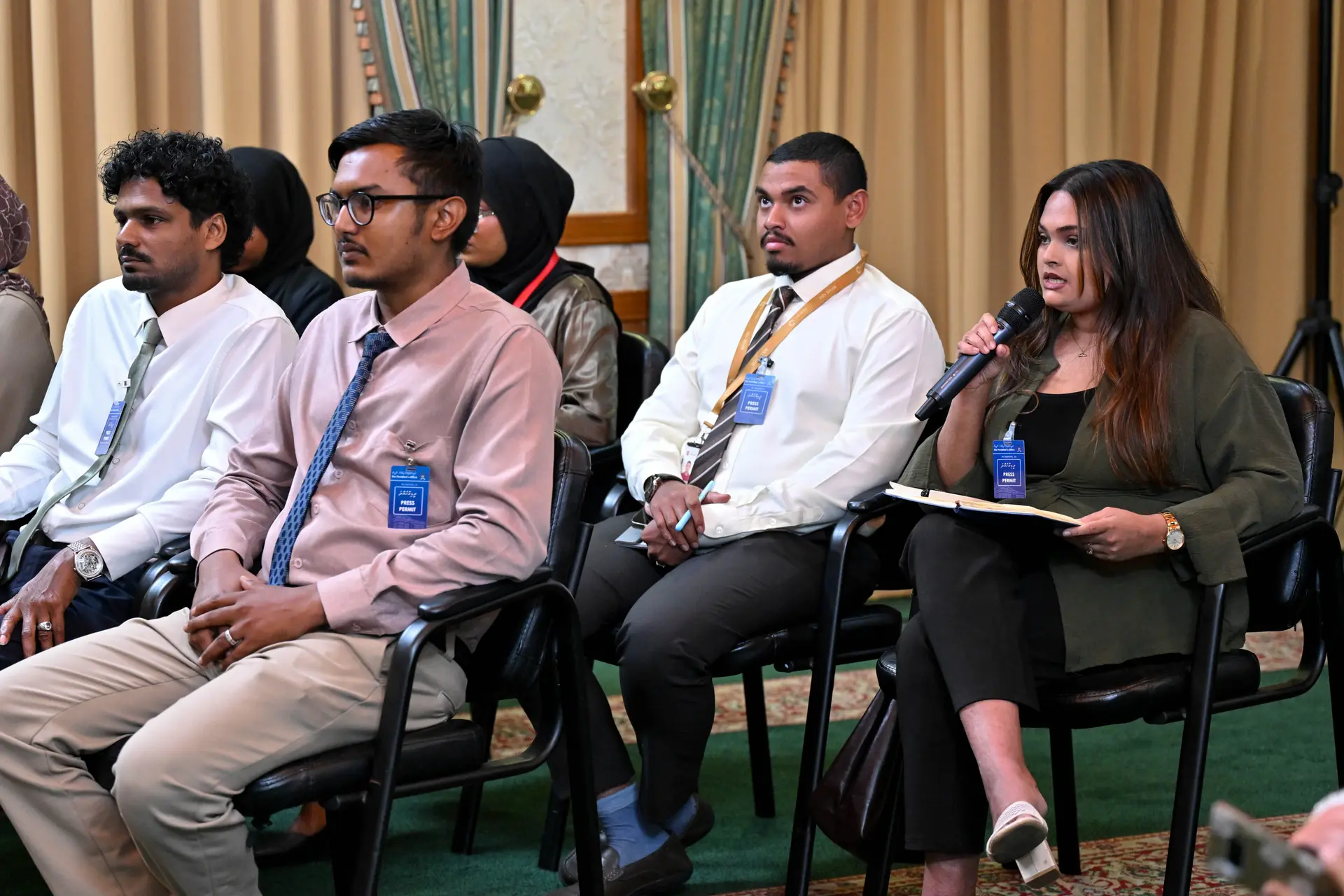 ނޫސްވެރިންތަކެއް--