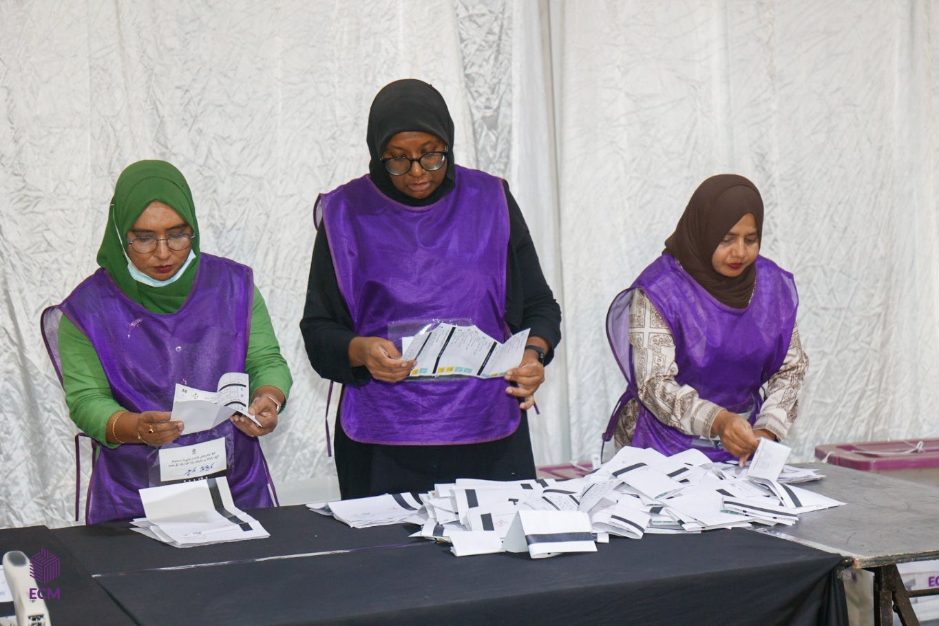 ލޯކަލް އިންތިޚާބުގެ ދެވަނަ ބުރަށް ދާ ދާއިރާތަކުގެ އިންތިޚާބު އަންނަ ހޮނިހިރު ދުވަހު ބާއްވަނީ