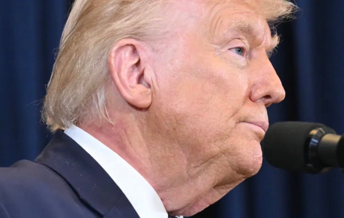 ހަނގުރާމަ ވަރަށް އަވަހަށް ނިމުމަކަށް އަންނާނެ: ޓްރަމްޕް